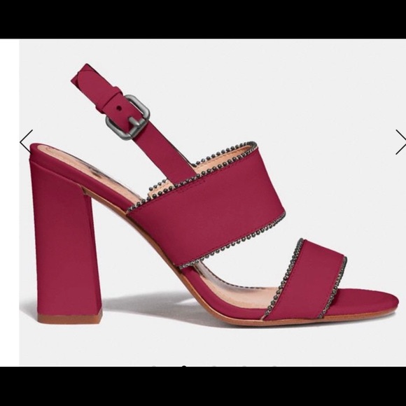 Rylie Sandal - Picture 2 of 5